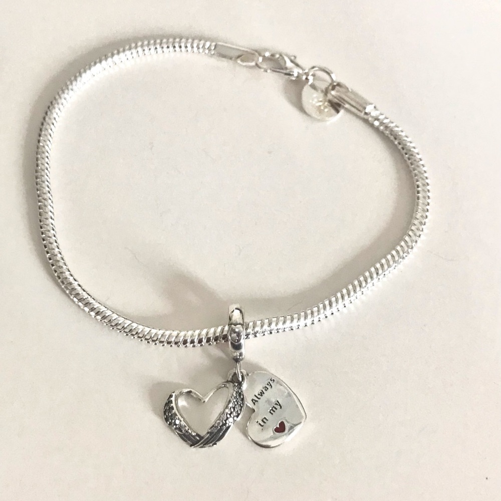 Sterling silver charm bracelet with sterling silver charm